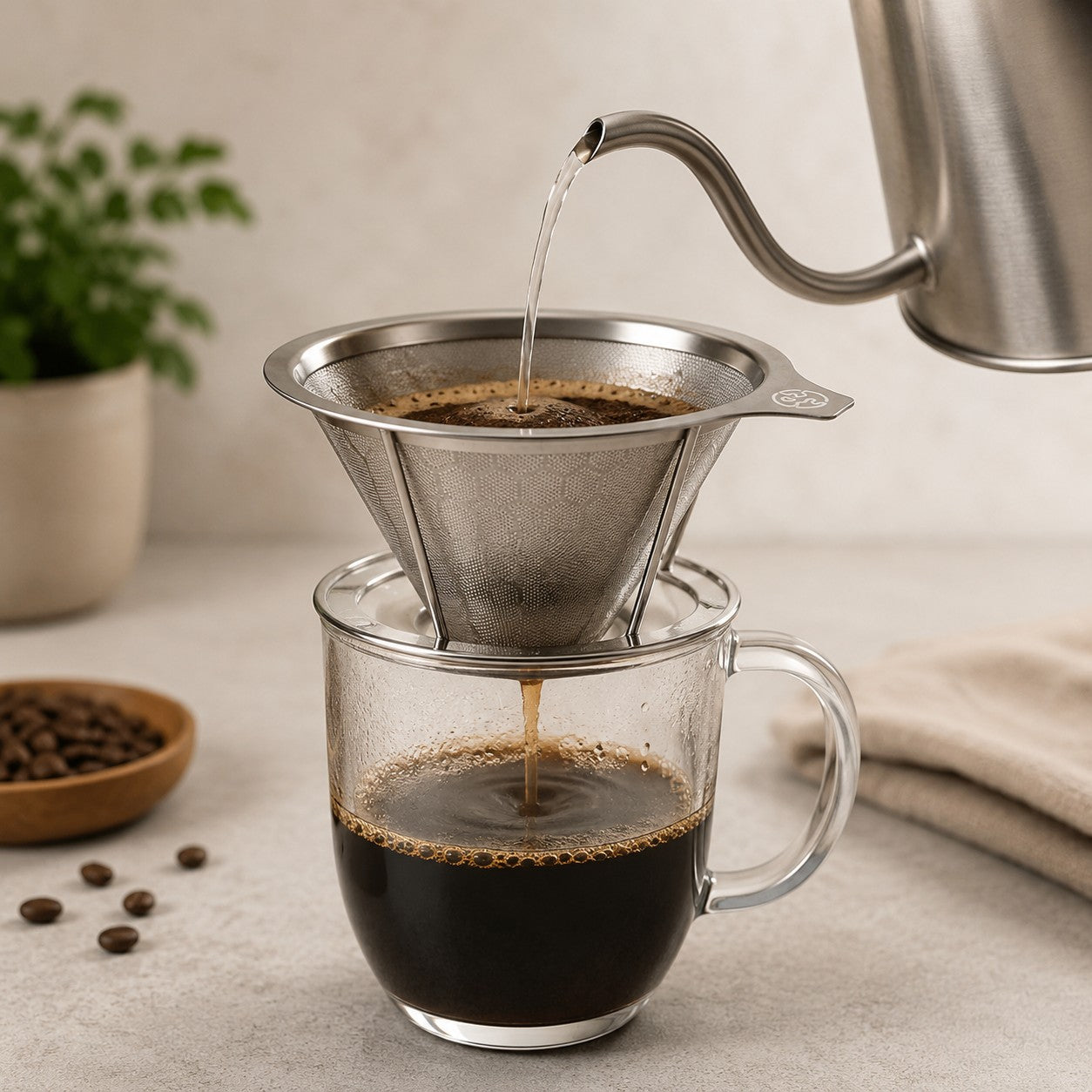 Gjenbrukbart kaffefilter i rustfritt stål – Finmasket filter med håndtak